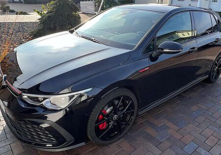 VW Golf GTI Volkswagen Golf 2.0 TSI OPF GTI