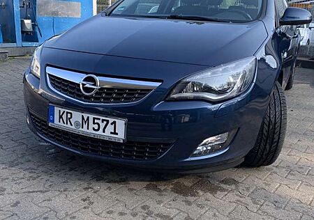 Opel Astra 2.0 CDTI DPF ecoFLEX SportsTourer Start/Stop Editi