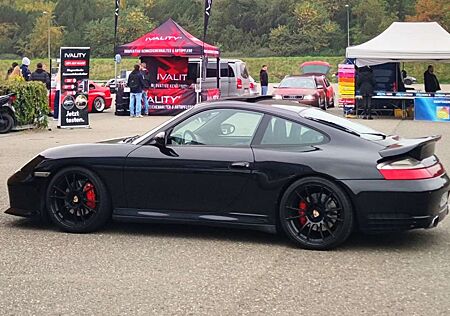 Porsche 996 4S