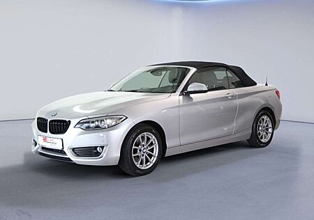 BMW 220 Cabrio i Advantage/Bi-Xenon/Navi/ Alu