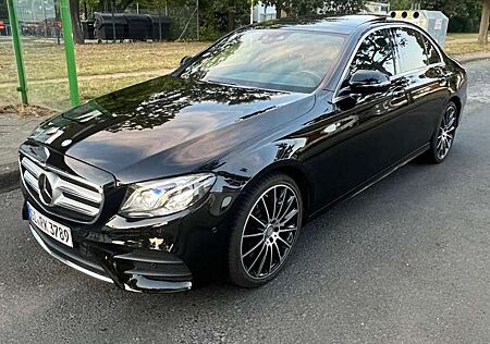 Mercedes-Benz E 350 d 9G-TRONIC AMG Line+20ZOLL+PANO+VOLL+VOLL+