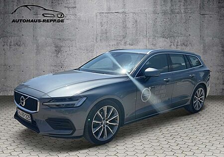 Volvo V60 D4 Momentum Exterieur Paket / Schaltgetriebe