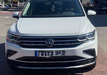 VW Tiguan Volkswagen 2.0 TDI DSG