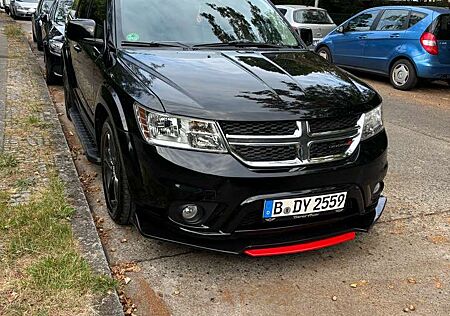 Dodge Journey V6 motor 289 ps automatik