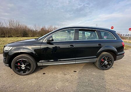 Audi Q7 3.0 TDI, 7Sitzer, panoramadach, Topzustend,