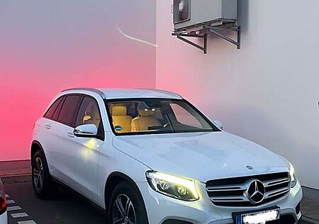 Mercedes-Benz GLC 250 d 4Matic 9G-TRONIC/ Scheckheft/Allead/Luftfederung