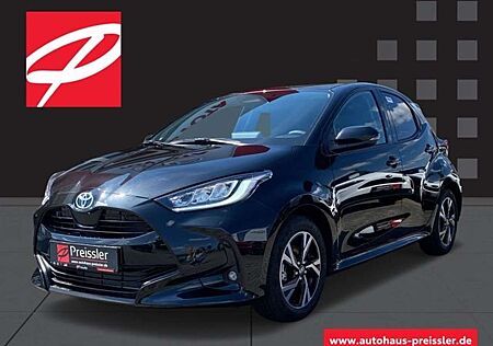 Toyota Yaris 1.5 Hybrid 116 CVT Teamplayer +Safety+Win