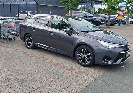Toyota Avensis Touring Sports 2.0 D-4D Edition-S