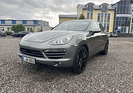 Porsche Cayenne Diesel *ACC*Luft*22 Zoll*Sportsitze*Cam*