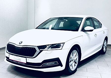 Skoda Octavia Lim. First Edition * 1.H * HUD * ACC *
