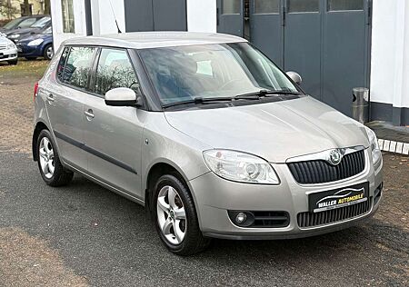Skoda Fabia 1.6 Lim. AUTOMATIK / SHZ / 2.HAND