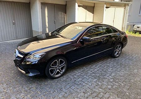 Mercedes-Benz E 250 Automatik & Sportpaket