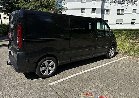 Renault Trafic 2.5 dCi 150 FAP Combi L2H1