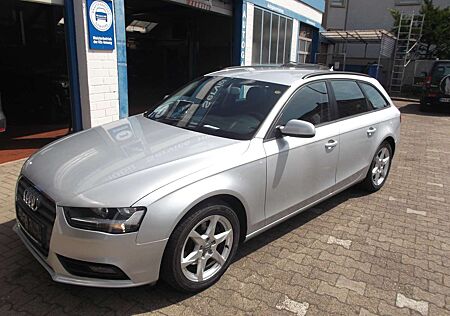 Audi A4 Attraction Avant (8K5)