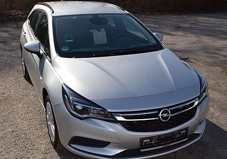 Opel Astra 1.7 CDTI DPF Sports Tourer Style