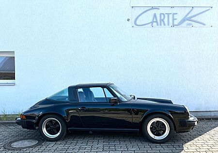 Porsche 911 Carrera 3.2 Targa
