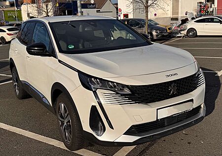 Peugeot 3008 PureTech 130 Stop & Start GPF Active Pack