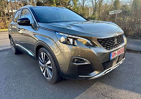 Peugeot 3008 BlueHDi 120AllurePanoramaNaviLederLedKamera