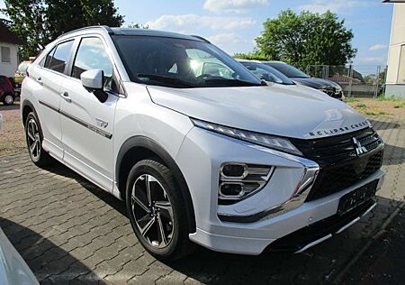 Mitsubishi Eclipse Cross Plug-in Hybrid TOP 4WD,Leder SD WR