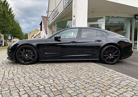 Porsche Panamera 4S Allrad- LED-NAVI-BOSE-21 ZOLL