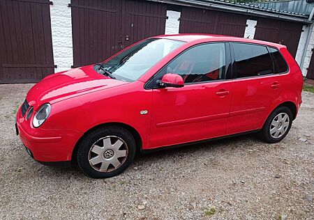 VW Polo Volkswagen 1,4 Automatik,Klima,TÜV 10/27,Aufelgen