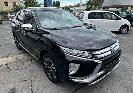 Mitsubishi Eclipse Cross Top 4WD ACC, Panorama-Dach, Autom.