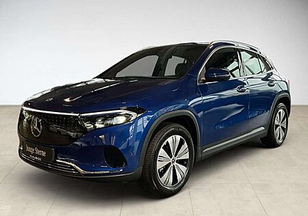 Mercedes-Benz EQA 300 4MATIC AUT Kam. KlimaA LED LM Navi PDC