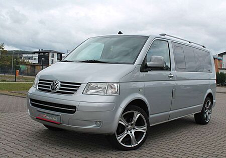 VW T5 Transporter Volkswagen Bus Shuttle lang