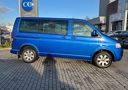 VW T5 Volkswagen 2.5 TDI Caravelle 7Sitzer+2x Schiebetür+AHK