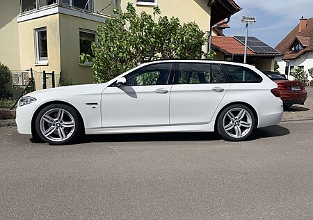 BMW 525d 525 Touring Sport-Aut./HK/Pano/Standheizung