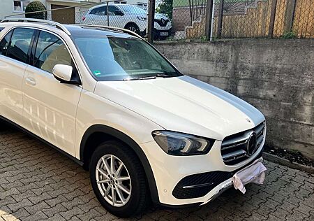 Mercedes-Benz GLE 300 d 4Matic 9G-TRONIC Ambiente