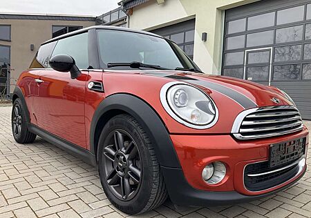 Mini Cooper XENON NAVI PDC Teil-Leder Temp Tüv neu
