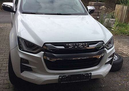 Isuzu D-Max D-Max Space Cab 4WD Autm. LSE