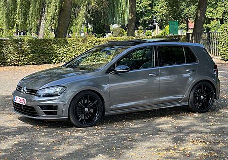 VW Golf Volkswagen 2.0 R *4Motion*PANO*ACC*DYNAUDIO*AUTOM*