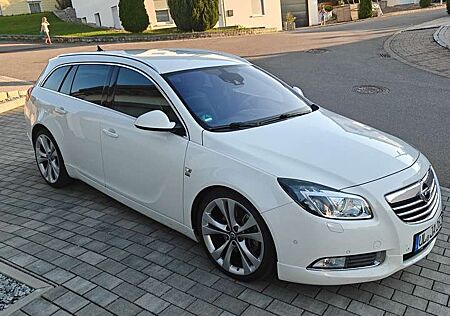Opel Insignia 2.8 V6 Turbo Sports Tourer 4x4 Sport