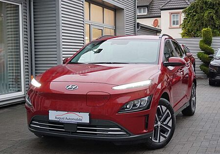 Hyundai Kona Trend 2WD LED Kam LenHz SHZ W-Pump ACC LKAs