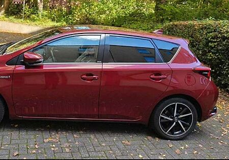 Toyota Auris 1.8 Hybrid Executive