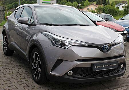 Toyota C-HR Hybrid Team Deutschland mit Navi Relax