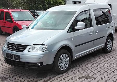 VW Caddy Volkswagen Life Family. Neue Tüv