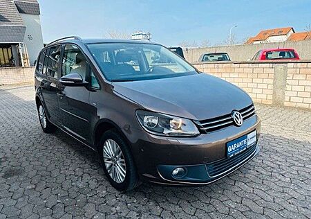 VW Touran Volkswagen Cup 1.4 TSI / Navi * 7-Sitzer