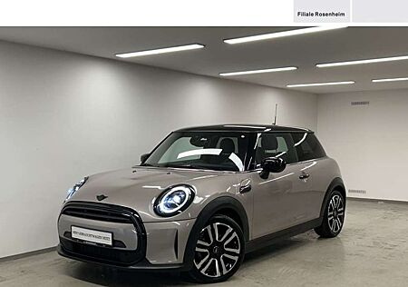 Mini Cooper Classic Trim Drivingass. PDC DAB LED RFK Navi Shz