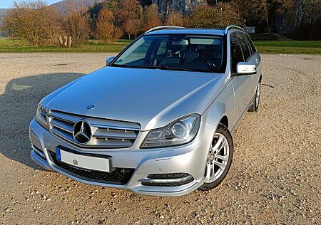 Mercedes-Benz C 220 C-Klasse T-Modell Diesel T CDI Avantgarde DPF