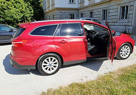 Ford Focus Turnier 1.5 TDCi DPF Start-Stopp-System Aut.