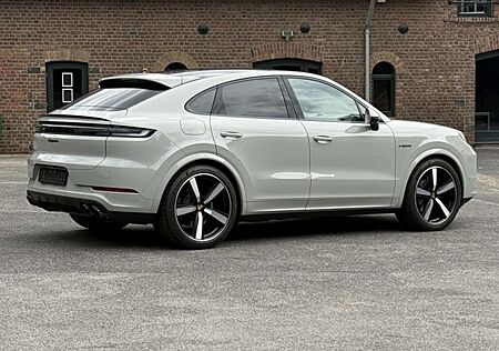 Porsche Cayenne E-Hybrid Coupe HD MATRIX*HEAD-UP*BOSE*SOFT-CLOSE*