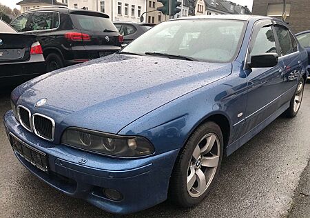 BMW 520i 520 *M Paket * Klima* Alufelgen *TÜV NEU