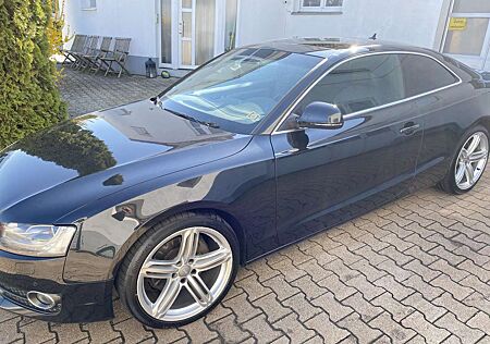 Audi A5 Coupe 2.0 TFSI quattro