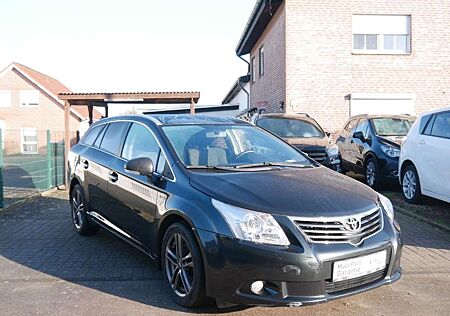Toyota Avensis Combi Edition 2.2 D-4D Automatik