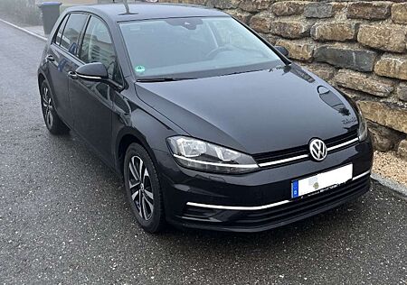 VW Golf Volkswagen 1.6 TDI SCRIQ.DRIVE