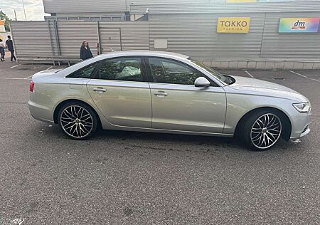 Audi A6 3.0 TDI DPF quattro S tronic sport selection