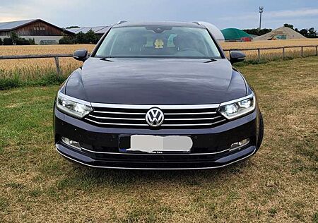 VW Passat Variant Volkswagen 2.0 TDI DSG Highline B8